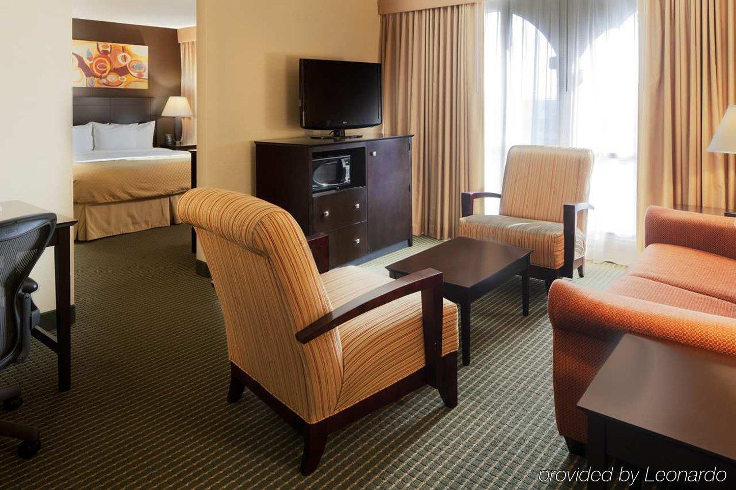Doubletree By Hilton Dallas Market Center Habitación foto